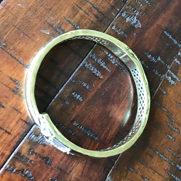 Silpada Cobra Hinge Bracelet - Picture 5 of 5